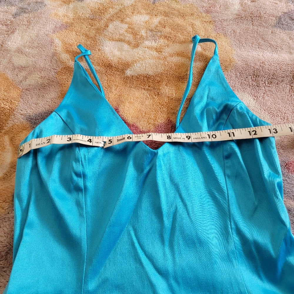 Lux LA Dress - Picture 6 of 11
